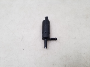 Skoda Fabia MK 2 (2007–2014) Front headlight washer motor 3B7955681 - 2