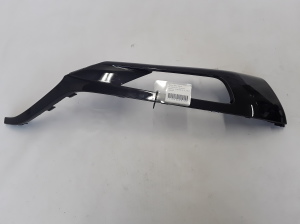 Front bumper trim strip - 31383801