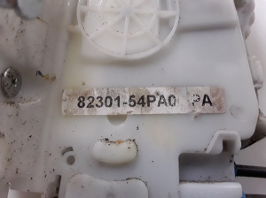 Suzuki Vitara LY (2014–2026) Rear side door lock 8230154PA0 - 3