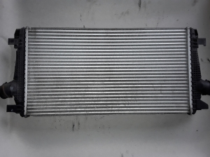  Intercooler radiator 