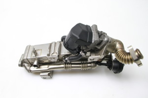  EGR valve cooler 