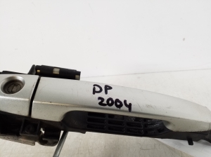 TOYOTA Auris E15 (2006–2012) Front door external opening handle and its details - 3