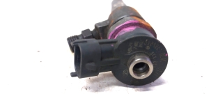 Peugeot 206 (1998–2013) Injektor Einspritzdüse 0445110 135 - 2