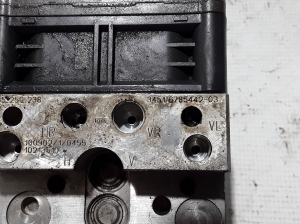 BMW 5 SERIES F07 (2009–2017) ABS unit 6785442 - 2
