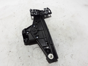 Tagumise külgukse aknatõstuk - 9830003080