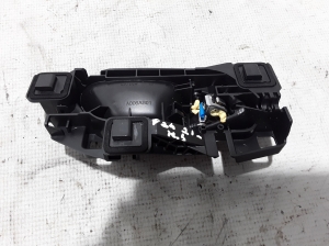 Peugeot 2008 P24 (2019–2026) Front door inner handle 98201553 - 3