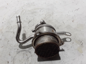  EGR valve cooler 