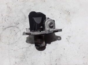  EGR valve 