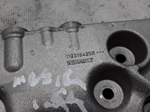  Engine holder 