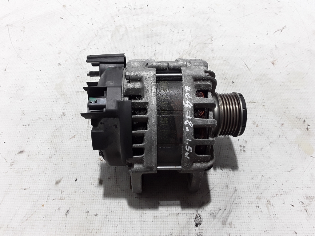 RENAULT Megane 4 generation (2016-2023) Alternator 231004719R 21009733