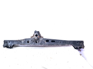 Lower front crossmember under radiators - 