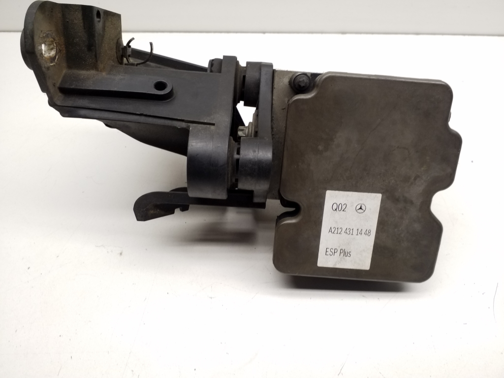 MERCEDES-BENZ E-Class W212/S212/C207/A207 (2009-2016) ABS Pump A2124311448 21864435