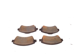 Piduriklotsid - 04465-02280