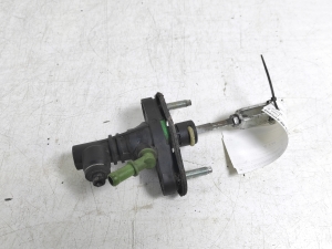 TOYOTA Avensis T27 (2008–2019) Siduri peasilinder 31420-02051 - 2