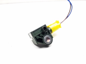 Mercedes Benz E-Class W212 (2009–2015) Airbagsensor A1729056000 - 2