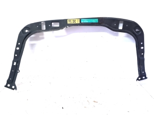 Other part under the hood - 64502755521