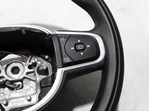  Steering wheel 