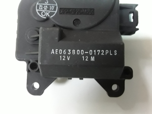 TOYOTA Sienna (2010–2021) Salongi soojenduse klapi mootor AE0638000172 - 3