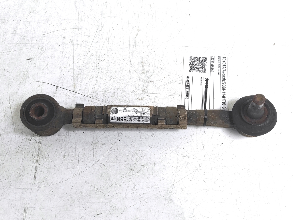 Used TOYOTA Avensis The rear axle pulled 48710-05080