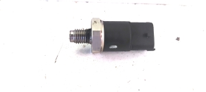   High pressure fuel line sensor 