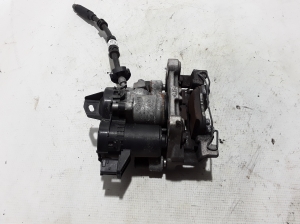 VOLVO S60 III (2018–2026) Tagumine pidurisadul 31687505 - 3