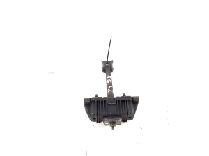 TOYOTA Avensis T25 (2003–2008) Rear side door opening limiter 68630-05040 - 2