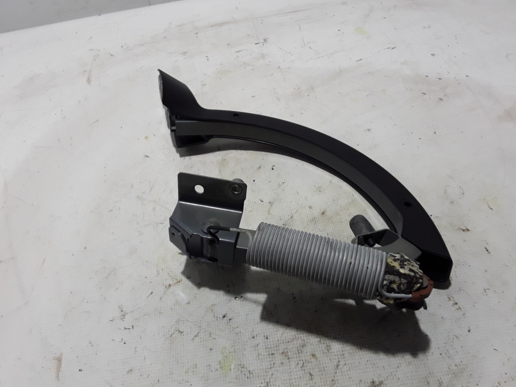 Used VOLVO S60 Trunk lid hinge 32136218