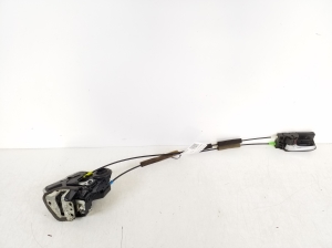 TOYOTA Avensis T25 (2003–2008) Rear side door lock 69060-02111 - 3