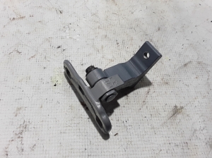  Rear side door hinge upper 