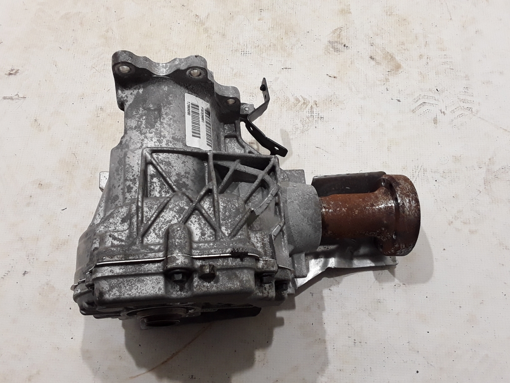 Used VOLVO S60 Front gearbox 32339091