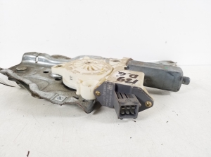 TOYOTA Avensis T25 (2003–2008) Aizmugurējo durvju logu pacēlājs 69830-05100 - 2