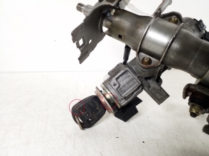TOYOTA Avensis T25 (2003–2008) Roolivõll 45250-05420 - 6