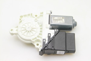 Rear side door window regulator motor - 5N0959703