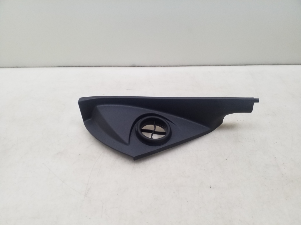 VOLVO V50 1 generation (2003-2012) Panel trim shield 30672383 24964289