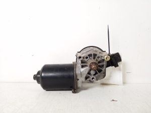 TOYOTA Yaris (1999–2005) Scheibenwischermotor vorne 85110-52010 - 2