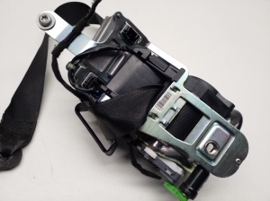 Mercedes Benz C-Class 204 (2007–2014) Front seat belt A2048602686 - 3