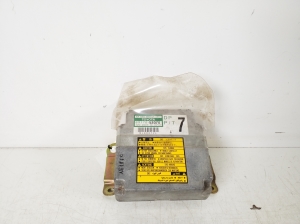   Airbagsteuergerät  - 89170-52070 