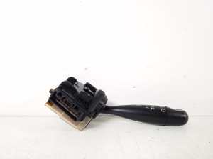 TOYOTA Yaris (1999–2005) Lüliti ja selle osad 84652-52040 - 3