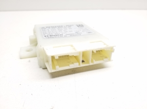 Mercedes Benz C-Class 204 (2007–2014) Parking system control unit A1669003401 - 2