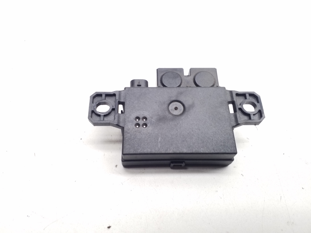 MERCEDES-BENZ C-Class W204/S204/C204 (2004-2015) Relays A0009822023 21864492