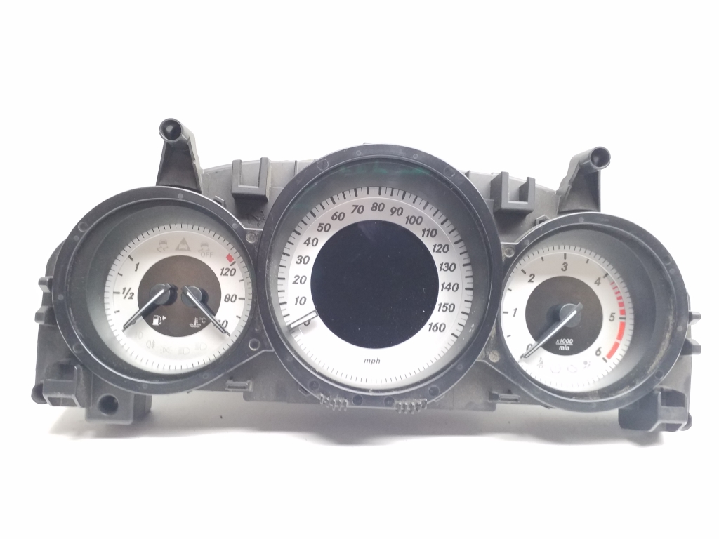 MERCEDES-BENZ C-Class W204/S204/C204 (2004-2015) Speedometer A2049004909, A2049018002, A2049022903 21864490