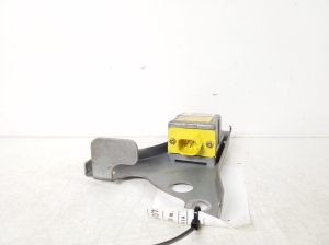 TOYOTA Yaris Verso (1999–2006) Airbagsensor 89860-52010 - 3