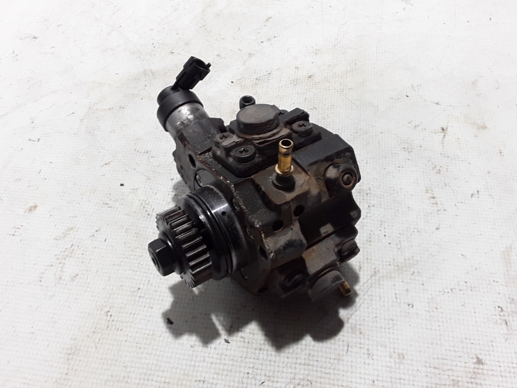OPEL Vivaro B (2014-2019) Fuel Pump 167008960R 21010072