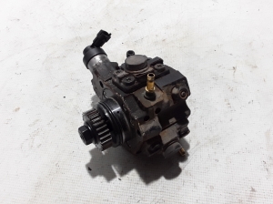   Fuel pump  - 167008960R 