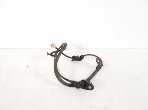 TOYOTA Yaris (1999–2005) ABS-Sensor vorne 89543-52010 - 2