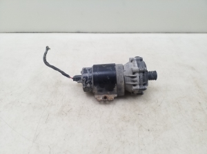 Mercedes Benz E-Class W211 (2002–2009) Auxiliary water pump A2205040740 - 2