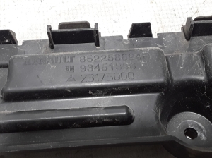 Opel Vivaro B (2014–2019) Tagakaitseraua kinnitus 852258694R - 2