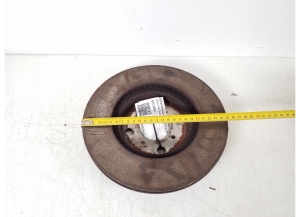 TOYOTA Yaris (1999–2005) Bremsscheibe vorne 43512-52040 - 2