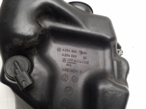 Mercedes Benz C-Class 204 (2007–2014) Front washer fluid reservoir A2048601960 - 3