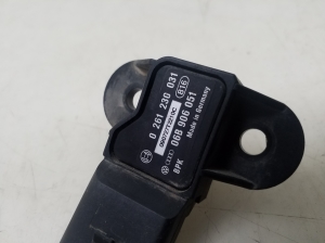 Skoda Fabia MK 2 (2007–2014) Intercooler sensor 06B906051 - 2